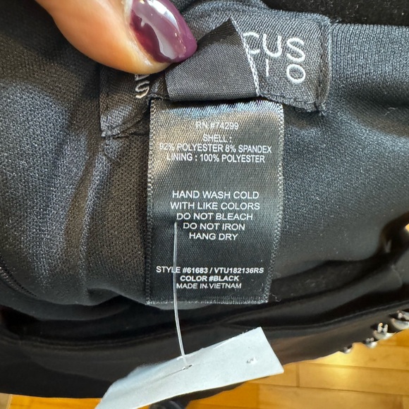 Black Midi Dress with Gold Buttons US 12 - Picture 7 of 7